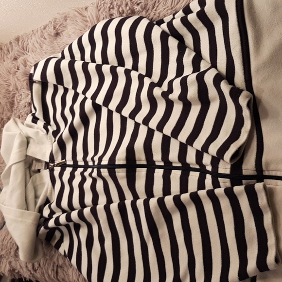 Dress Barn Zip up Hoodie size 14/16 - Picture 1 of 6